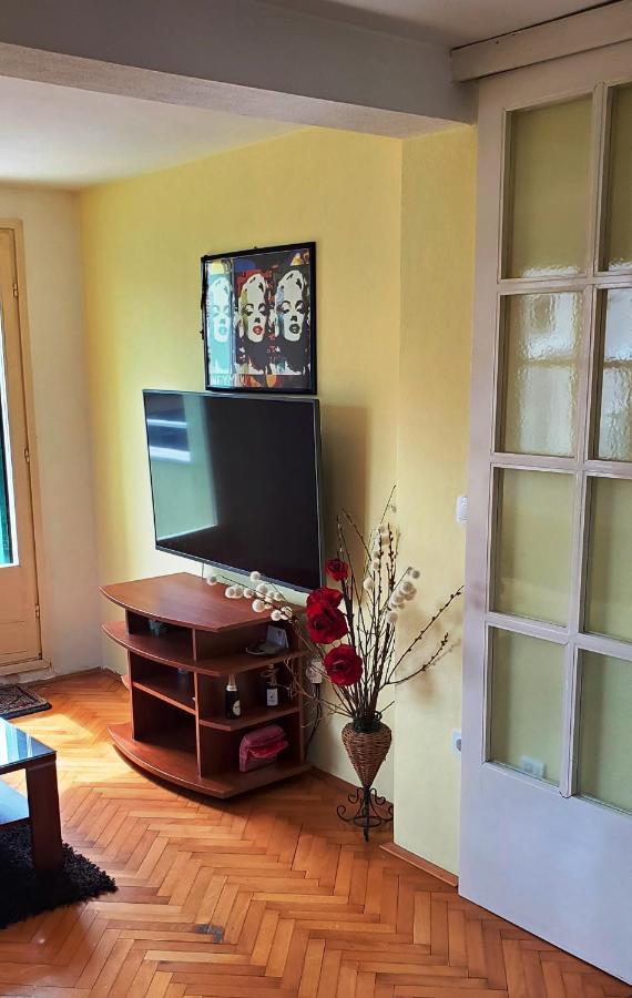 Zee Apartment زادار المظهر الخارجي الصورة