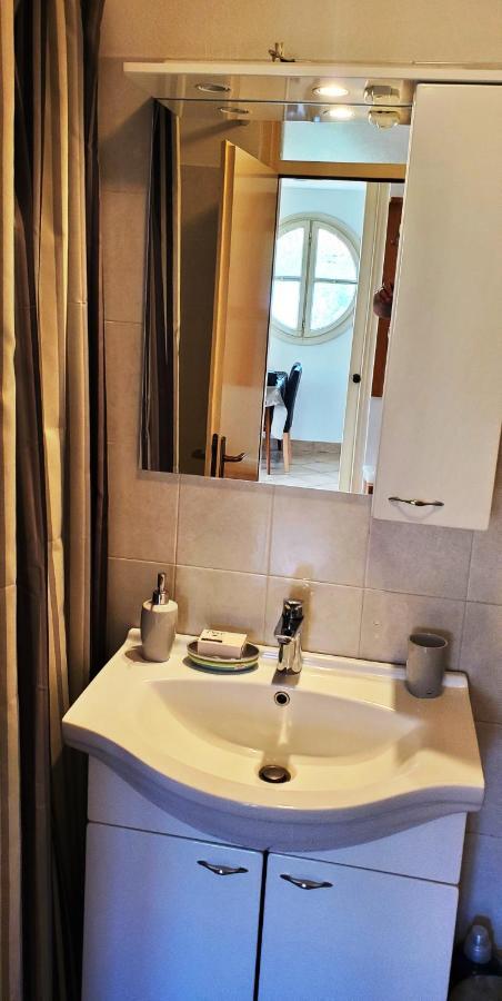 Zee Apartment زادار المظهر الخارجي الصورة